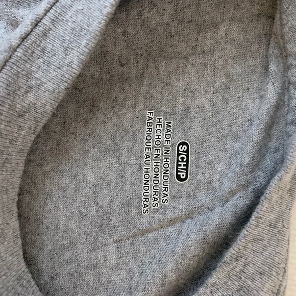 Houston Astros World Series Champions 2017 Tshirt Trophy MLB Size Small - Picture 13 of 13